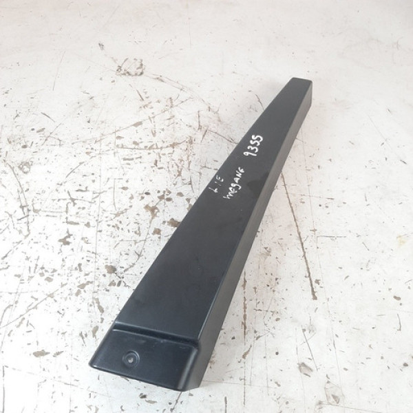 Acabamento Lado Esquerdo Coluna T Megane 2.0 2007/2012 9355