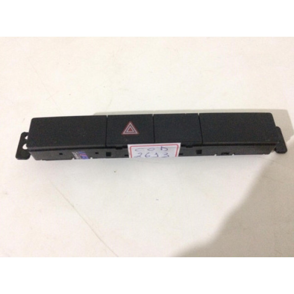 Comando Botão Pisca Alerta Outlander 2015/16/17/18 Cod 2613