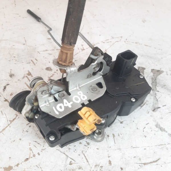 Fechadura Porta Trasei Esquerd Captiva 2.4 2009 A 2011 10408