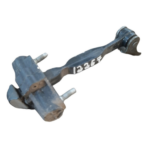 Limitador Porta Traseira Direi Nissan Sentra 2.0 2008 A 2013