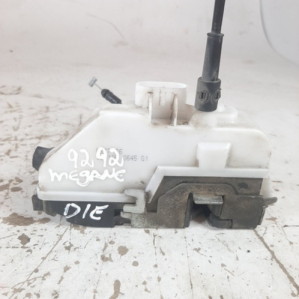 Fechadura Porta Dianteira Esquer Megane 2.0 2007 A 2012 9292