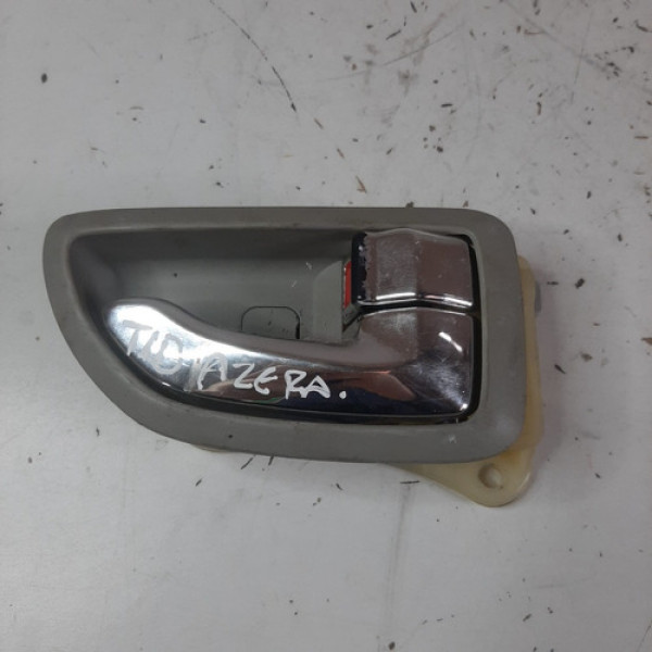 Maçaneta Interna Traseira Direita Azera 3.3 V6 08/09 6925