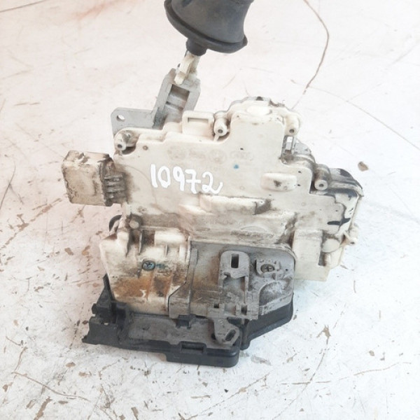 Fechadura Porta Traseira Esque Audi Q7 2007 2009 4.2  10972