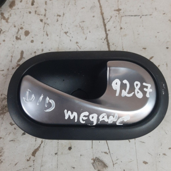 Maçaneta Interna Dianteir Direita Megane 2.0  2007/2012 9287