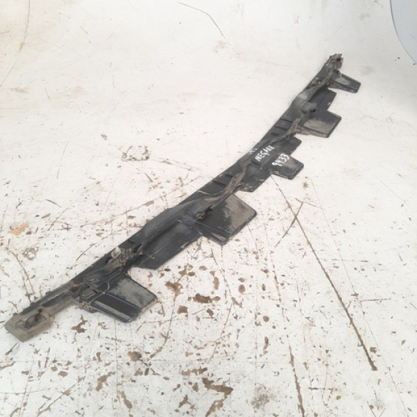 Guia Parachoque Traseira Megane 2.0 Automati  2007/2012 9433