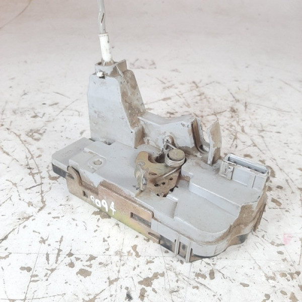 Fechadura Porta Traseira Esquer Peugeot 307 2002 A 2006 9094