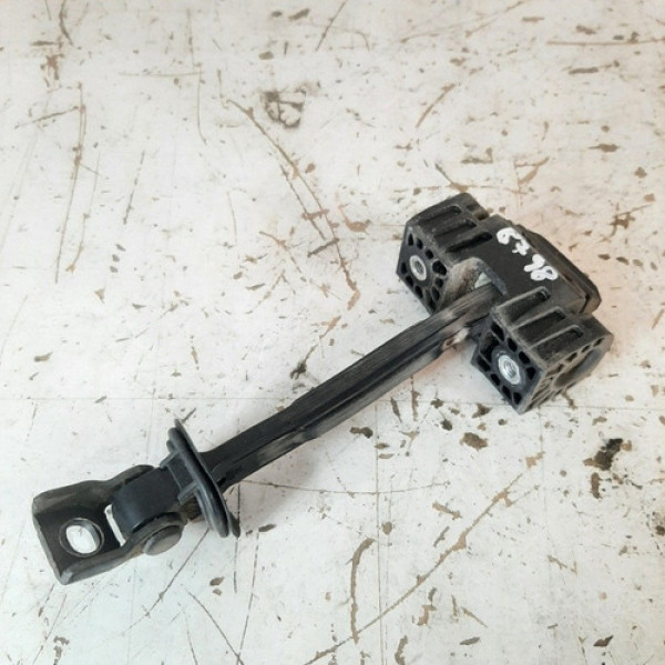 Limitador Porta Traseira Esquerda Amarok 2.0 2012 2017. 8798