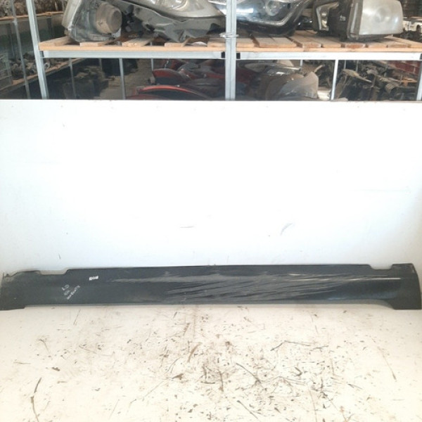 Spolier Lado Direito Kia Magentis 06/08 2.0 Automatico 10701