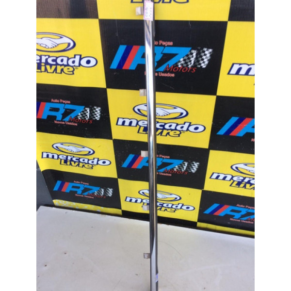 Pestana Externa Porta Tras Esq Captiva 2008 A 2012