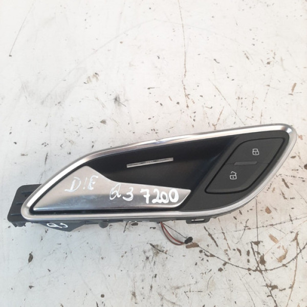 Maçaneta Interna Dianteira Esquerda Audi Q3 2.0 4x4 Cod 7200