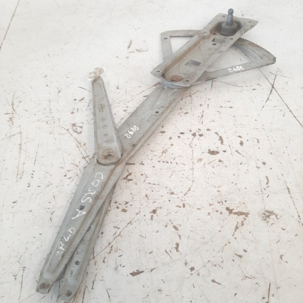 Maquina Vidro Lado Direito Corsa 2 Porta 1994 1998.  8688