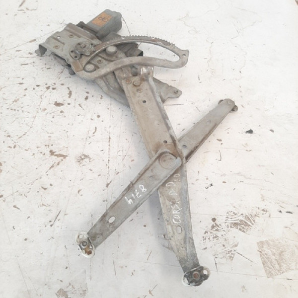 Maquina Vidro Dianteira  Direita Corsa 1994 1998 8714