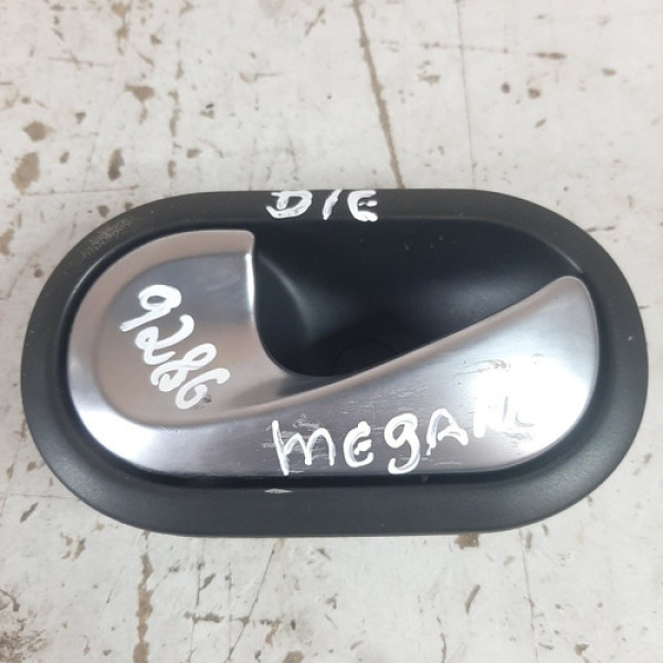 Maçaneta Interna Dianteir Esquerda Megane 2.0 2007/2012 9286