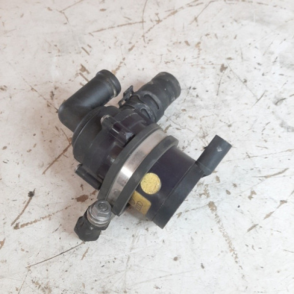 Bomba Auxiliar Água Audi Q7 2007 A 2009 4.2 V8. 11014