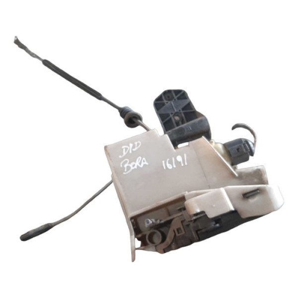 Fechadura Porta Dianteira Direita Vw Bora 2008 A 2011