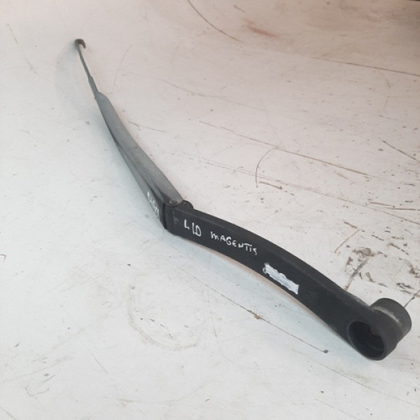 Braço Limpador Lado Direito Kia Magentis 06/08 2.0. 10570
