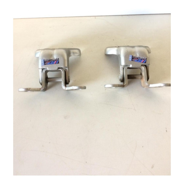 Dobradiça Porta Traseira Esq Captiva  2008 2009 2010 2011 12