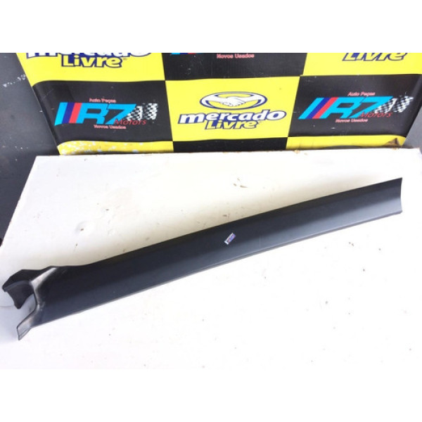 Friso Moldura Acabamento Coluna Parabrisa Dir Discovery 06..