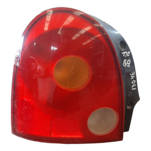 Sinaleira Traseira Esquerda Cherry Qq 1.0 2011 A 2013