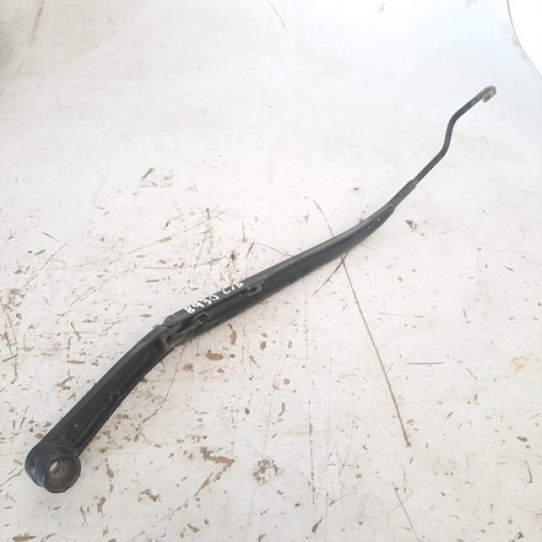 Braço Limpador Lado Direito Hb20 1.6 2013 2017 Hact.    8930