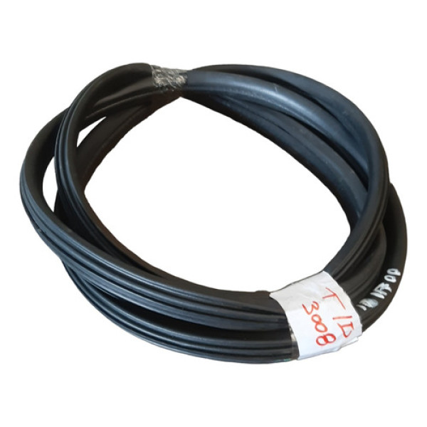 Borracha Porta Traseira Direita Peugeot 3008 1.6 2011 A 2015