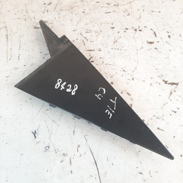 Acabamento Porta Traseira Esque C4 Picasso 2010 2012 8428