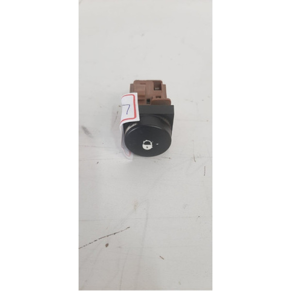 Botão Trava Portas Xsara Picasso 2.0 2001/2006 Cód. 4325