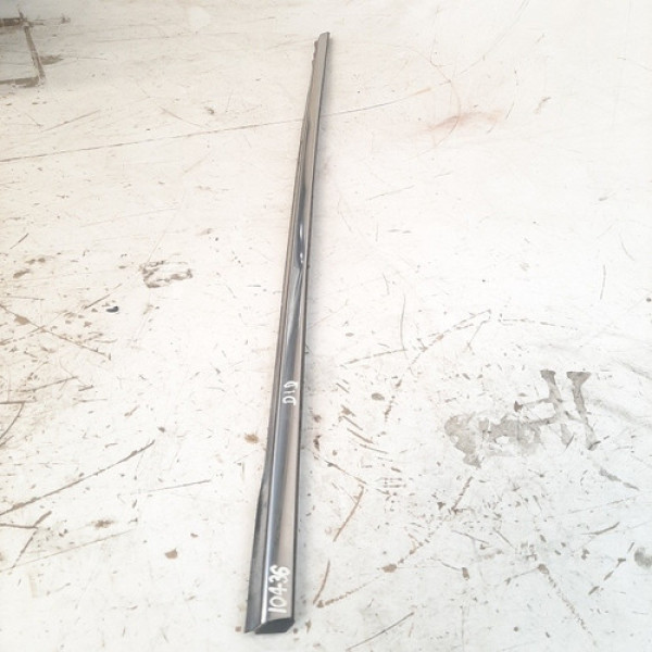 Friso Porta Dianteira Direita Captiva 2.4 2009 A 2011 10436