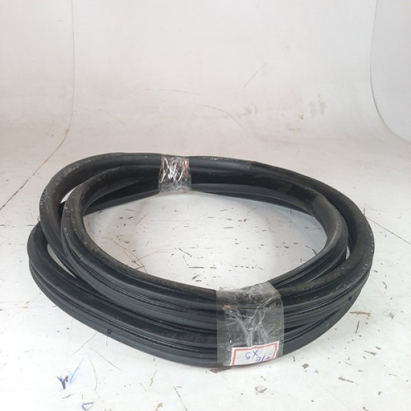 Borracha Porta Traseira Esq Bmw X5 2009 2010 V8 4.8 7972