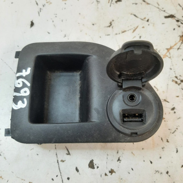 Tomada Usb/ Aux Peugeot 308 Thp Flex Cod. 7693