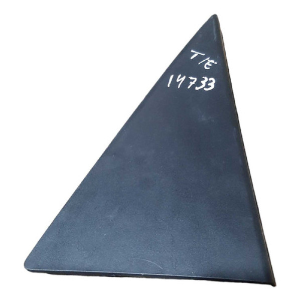 Acabamento Porta Traseira Esque Sangyong Korando 2011 A 2013