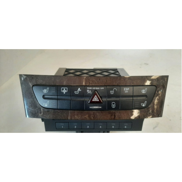 Painel Interruptor Com Bandeira Mercedes Benz 2007 2008 5746