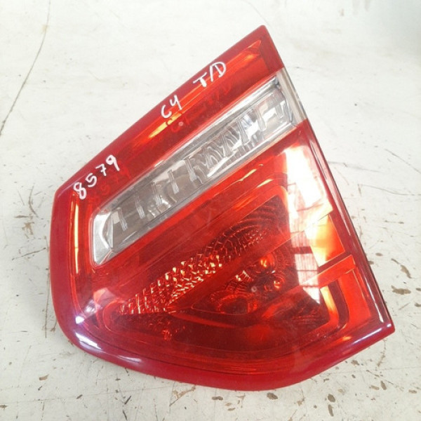 Lanterna Sinaleira Trase Direita C4 Picasso  2010 A 2012