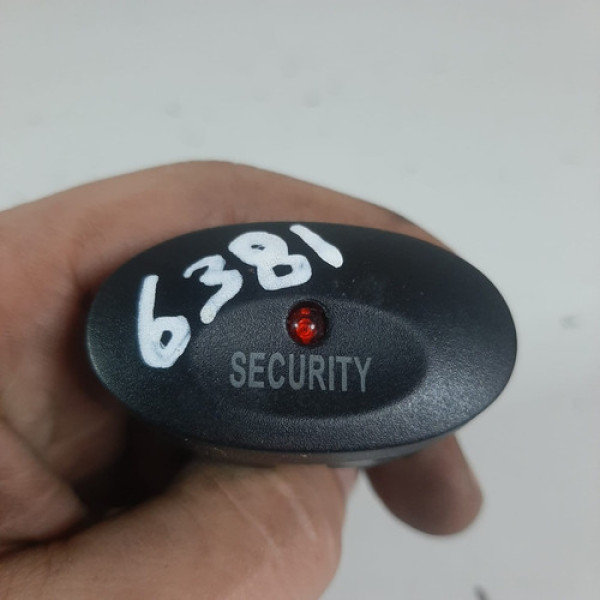 Botão Alarme Painel Chery Qq 1.0 2010 2013 Cod. 6381