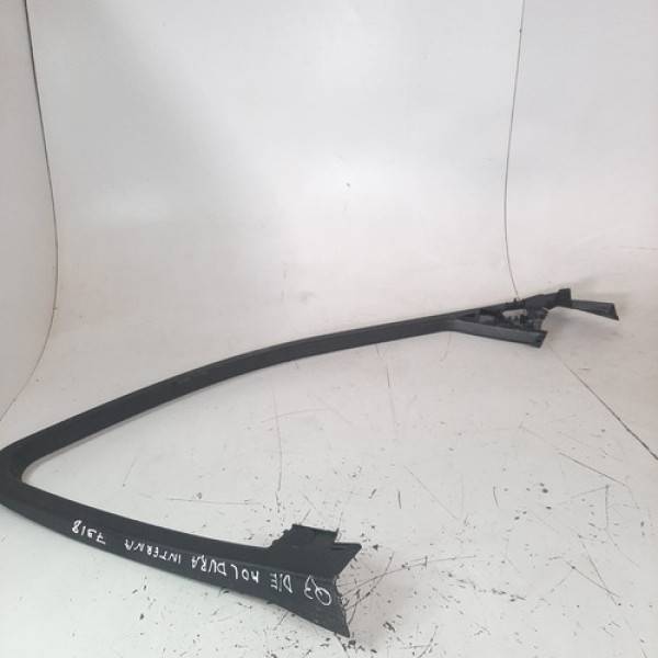 Moldura Interna Porta Dianteira Esq. Audi Q3 2.0 4x4 7318