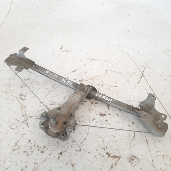 Máquina Vidro Traseira Direita Corsa 1996 1999   8685