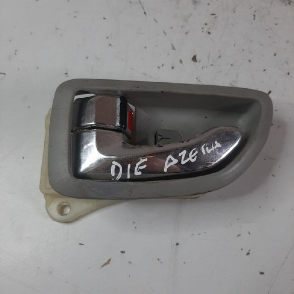 Maçaneta Interna Dianteira Esquerda Azera 3.3 V6 08/09 6926