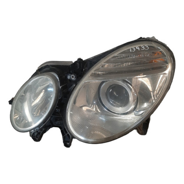 Farol Esquerdo Mercedes Benz E500 2006 2007 2008 Detalhe
