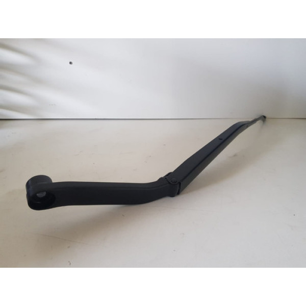 Braço Limpador Lado Direito Korando 2.0 4x4 2012/2013 (3510)