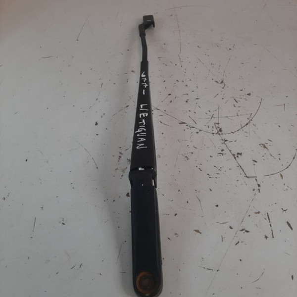 Braço Limpador Esquerdo Vw Tiguan 2.0 2012 A 2015 Cod 6771